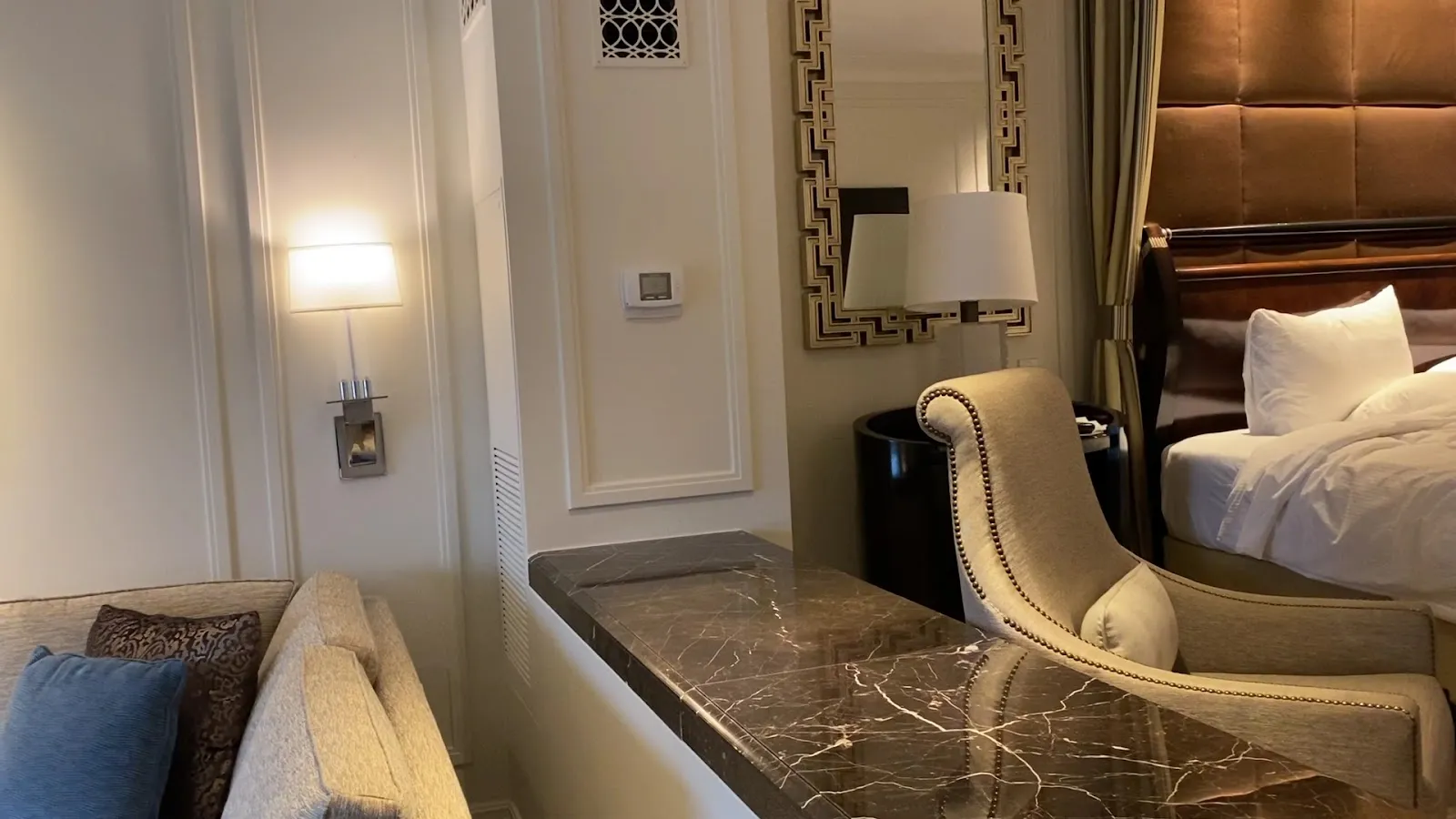 bedroom-suite-2