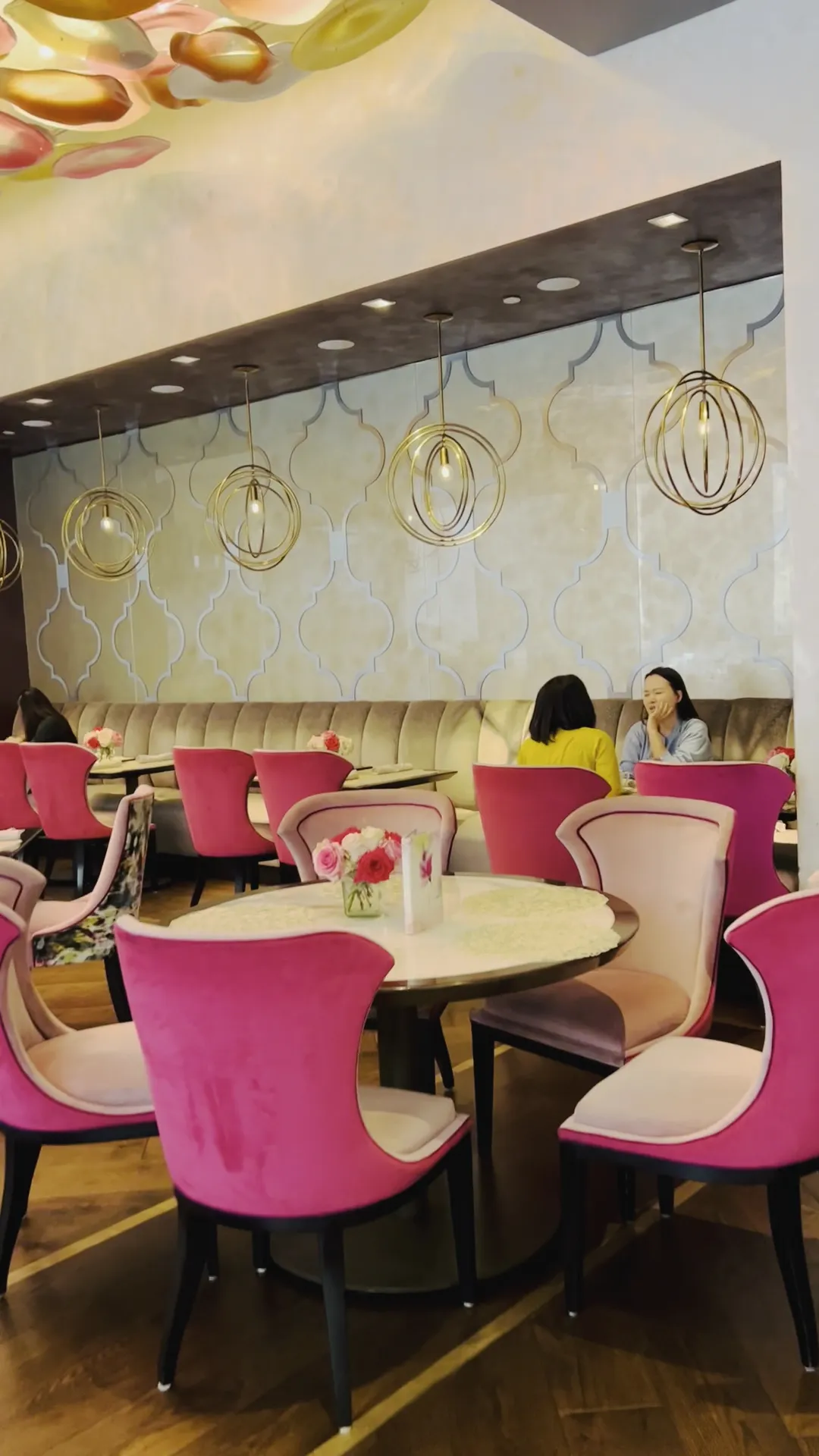 dining-restaurantseating