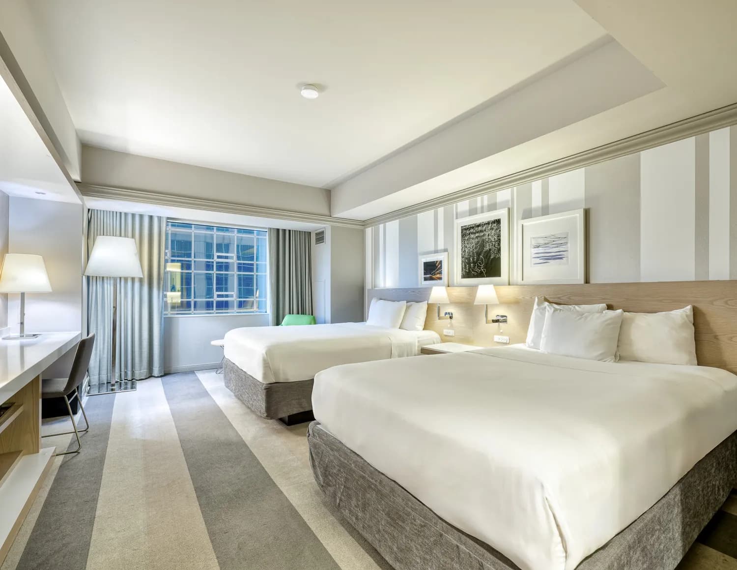 bedroom-doublebeds