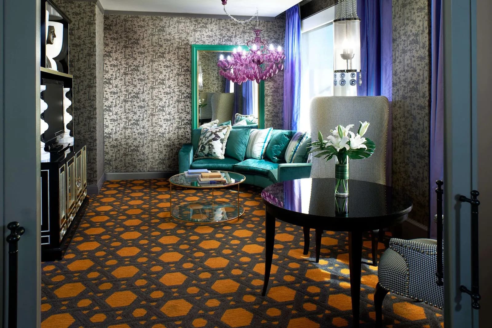 bedroom-suitelounge-3
