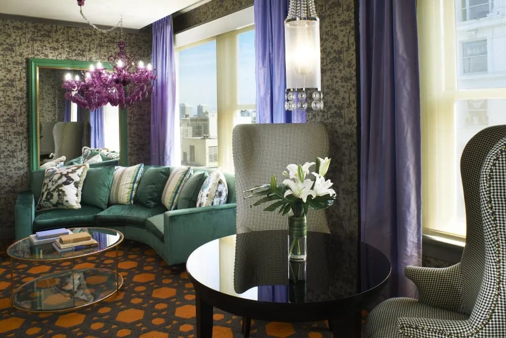 bedroom-suitelounge-4