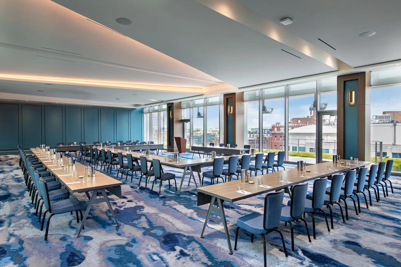 amenities-meetingroom