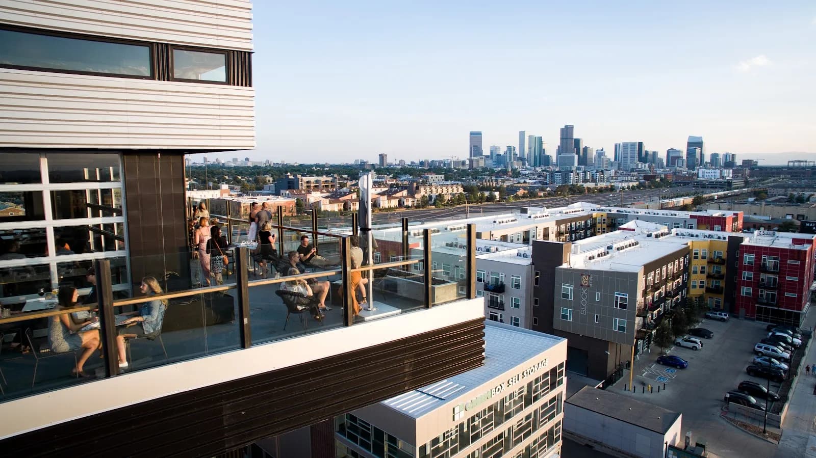 dining-rooftop