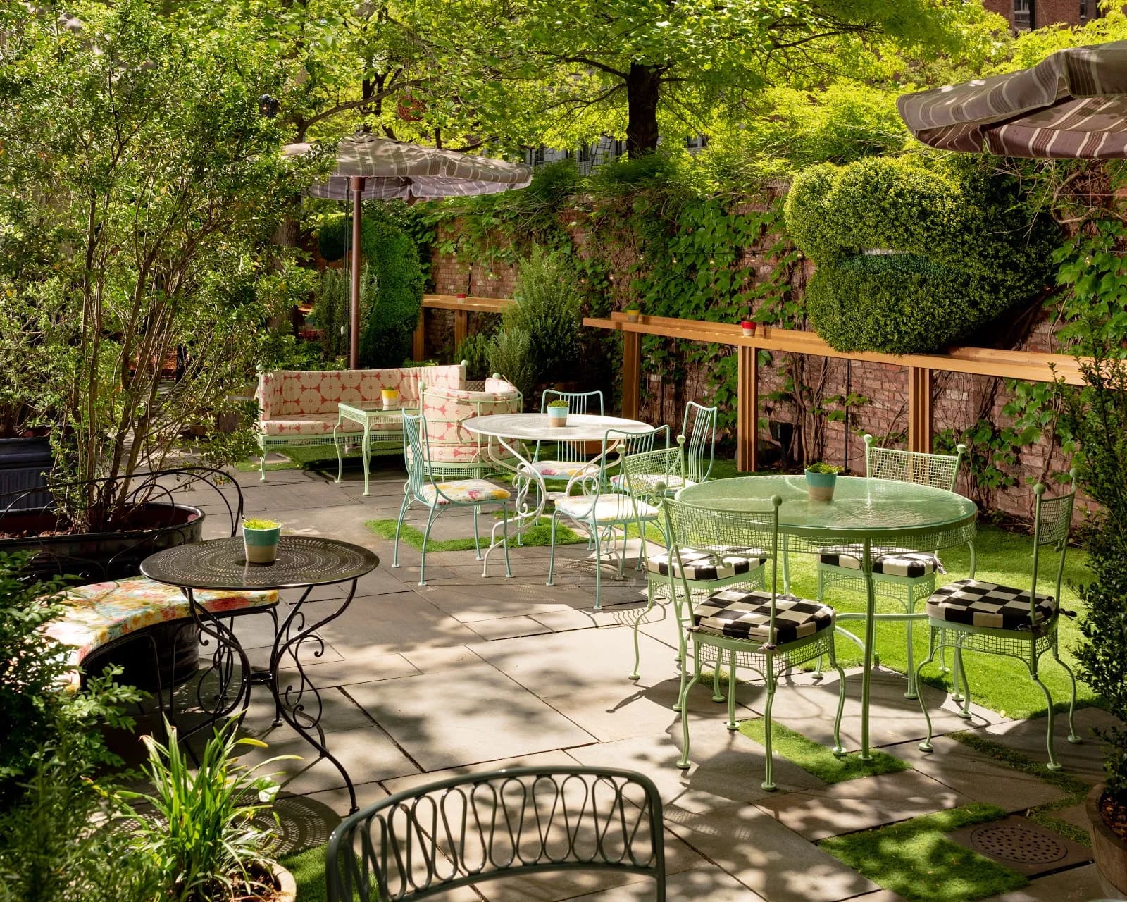 dining-garden