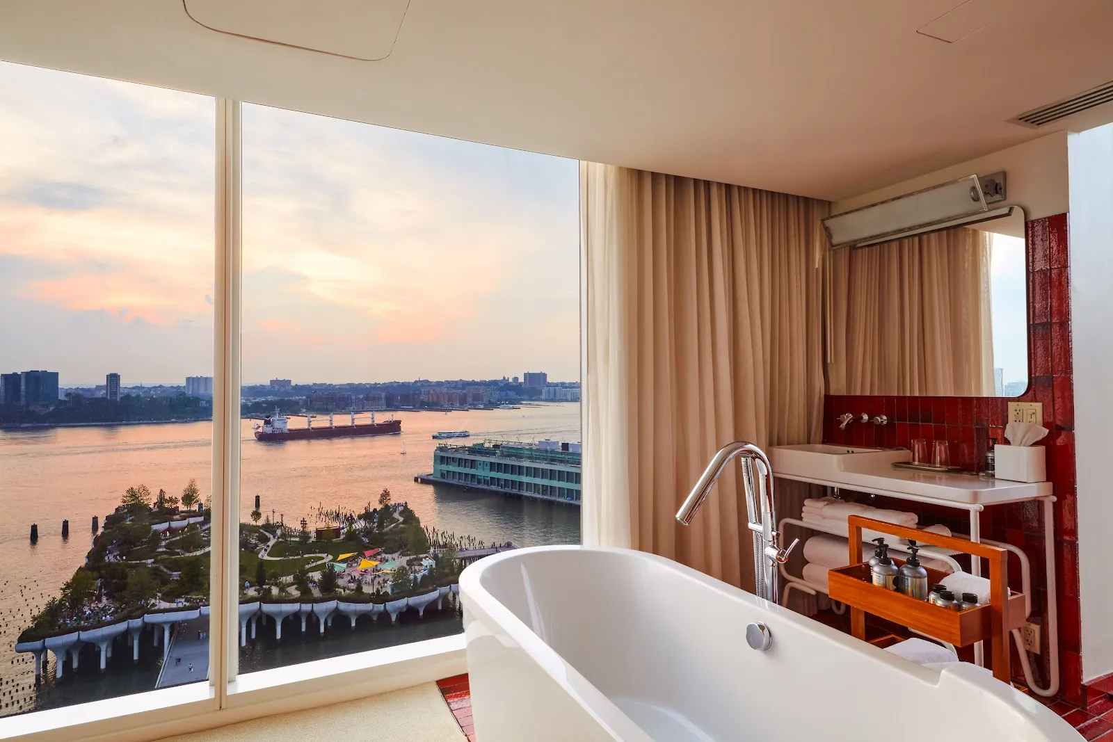 bathroom-bathtub-3