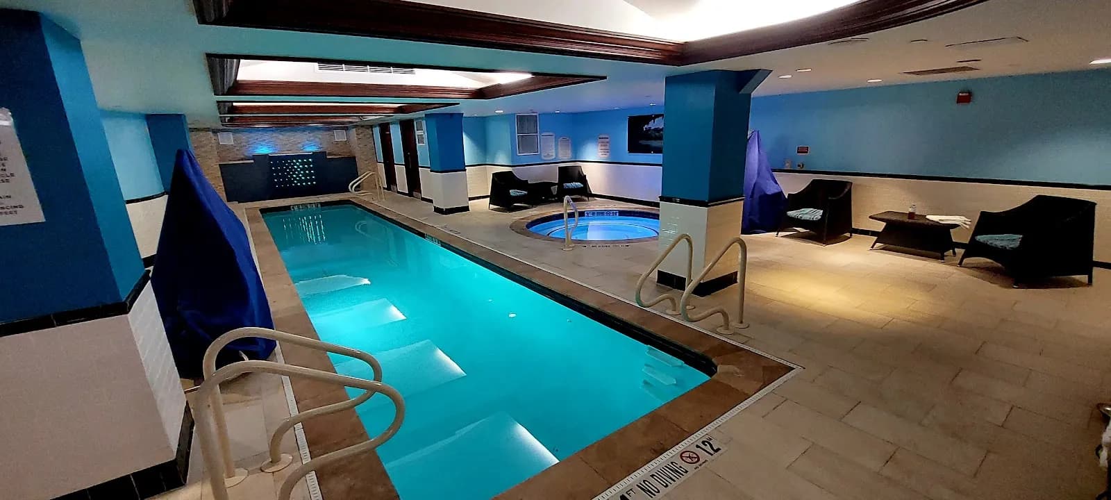 amenities-pool
