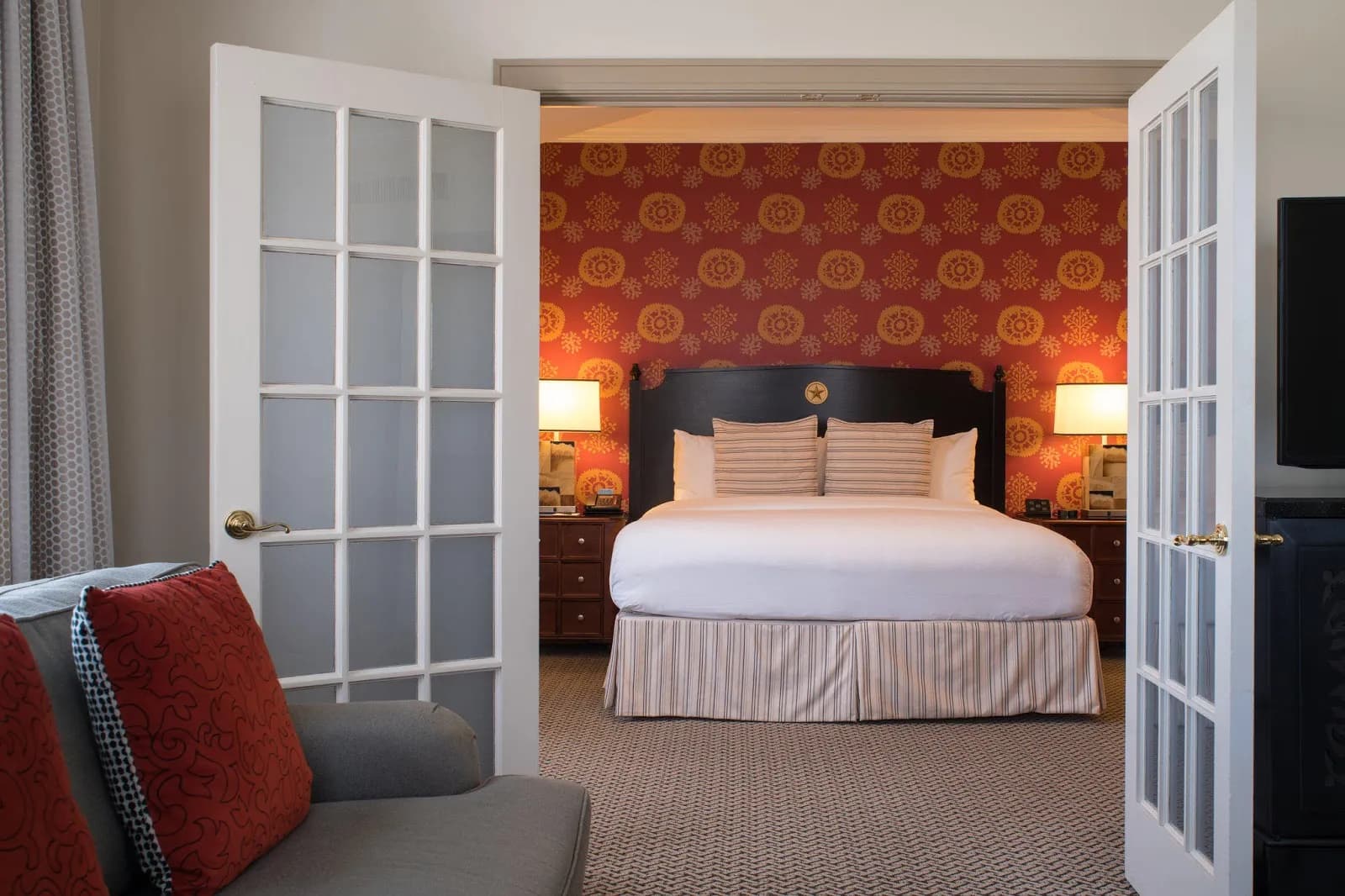 bedroom-frenchdoors