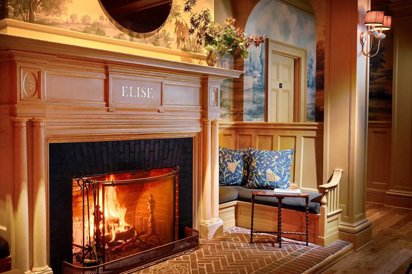 interior-fireplace