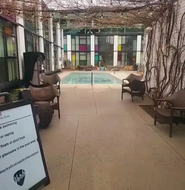 amenities-pool-3