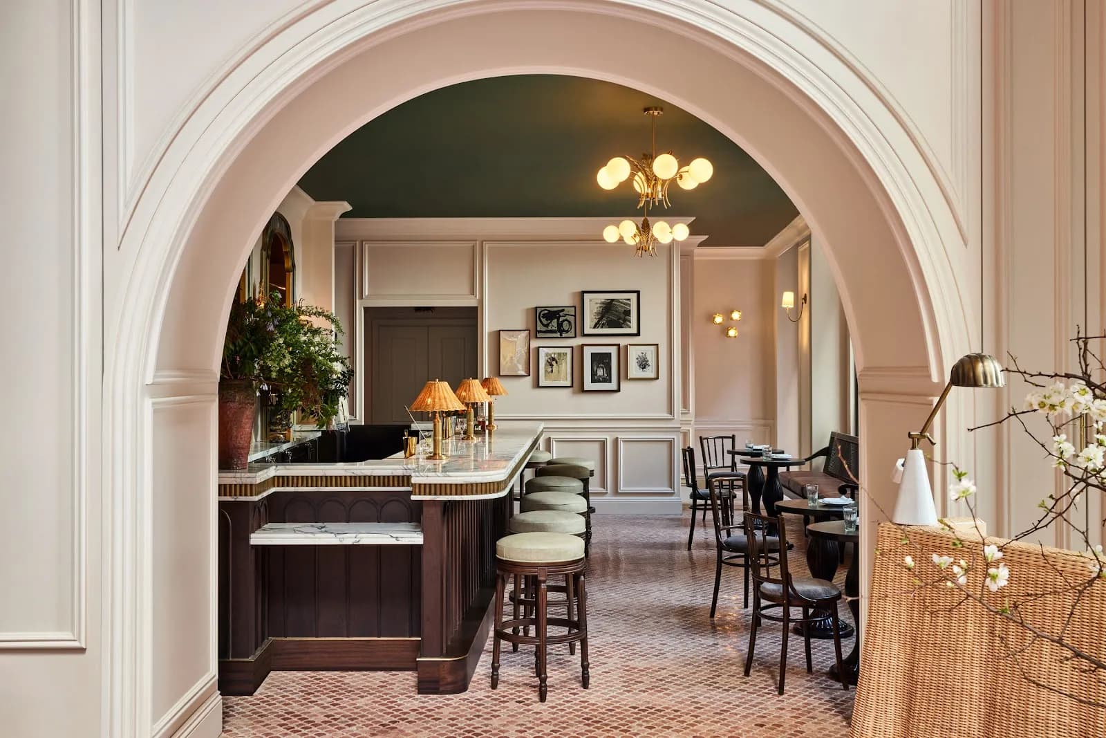 dining-barcounter-2