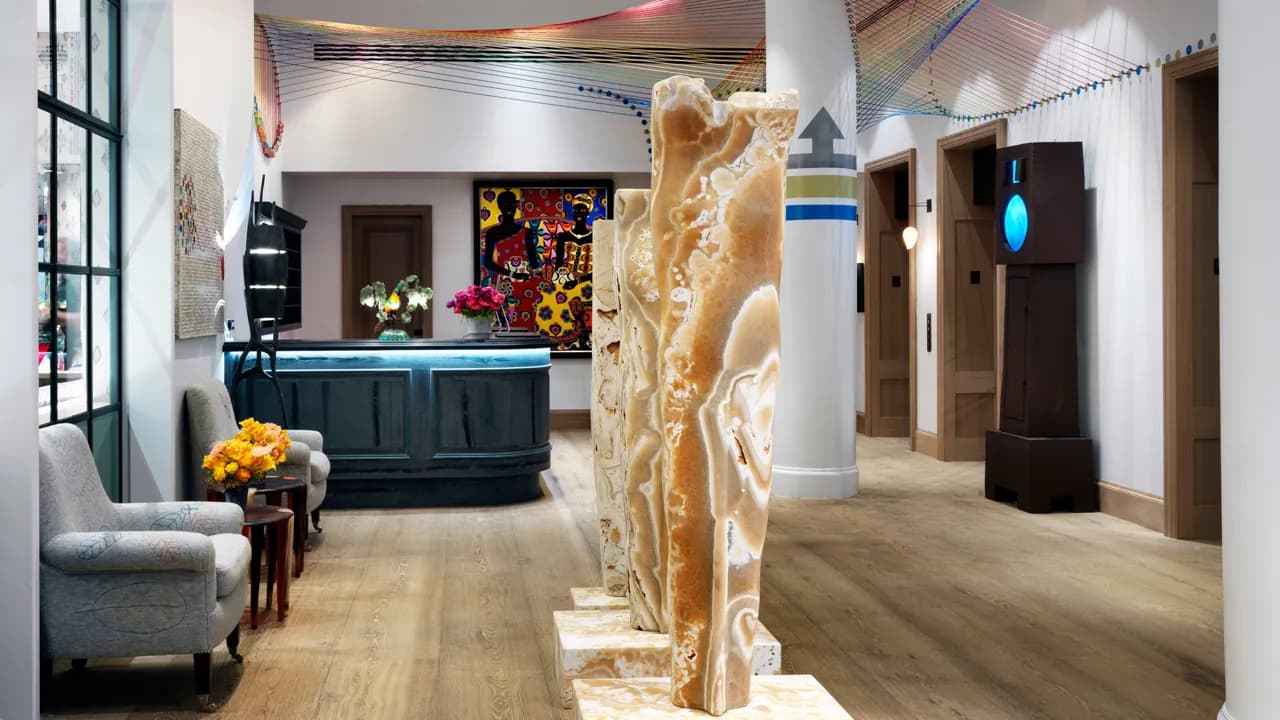 interior-lobby