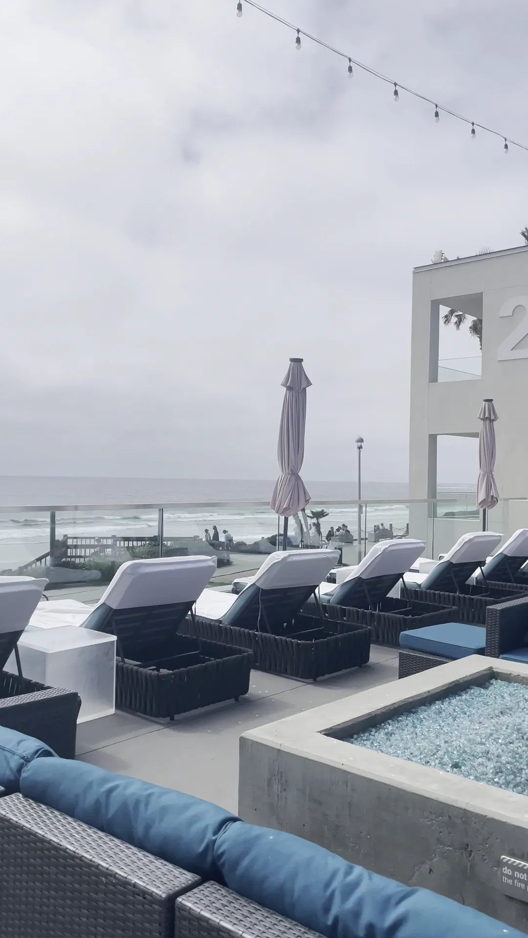 amenities-sundeck