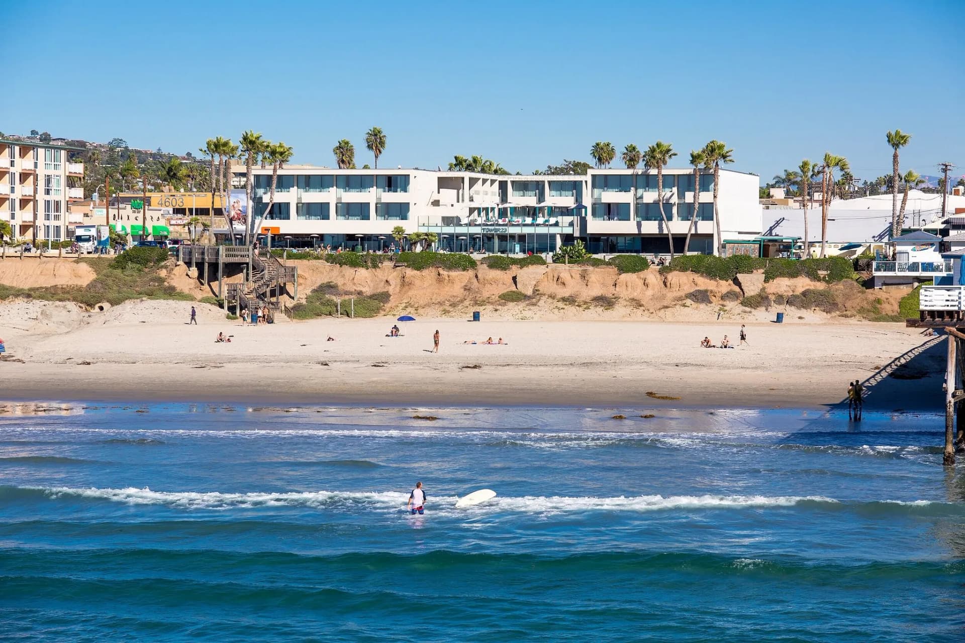exterior-beachview-2