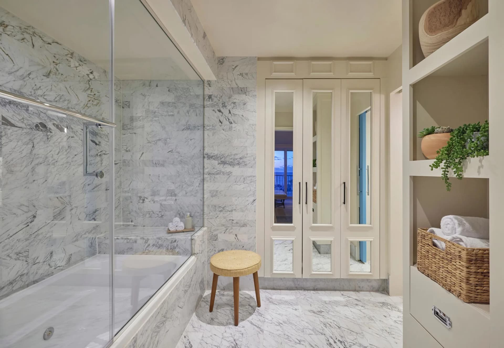 bathroom-shower