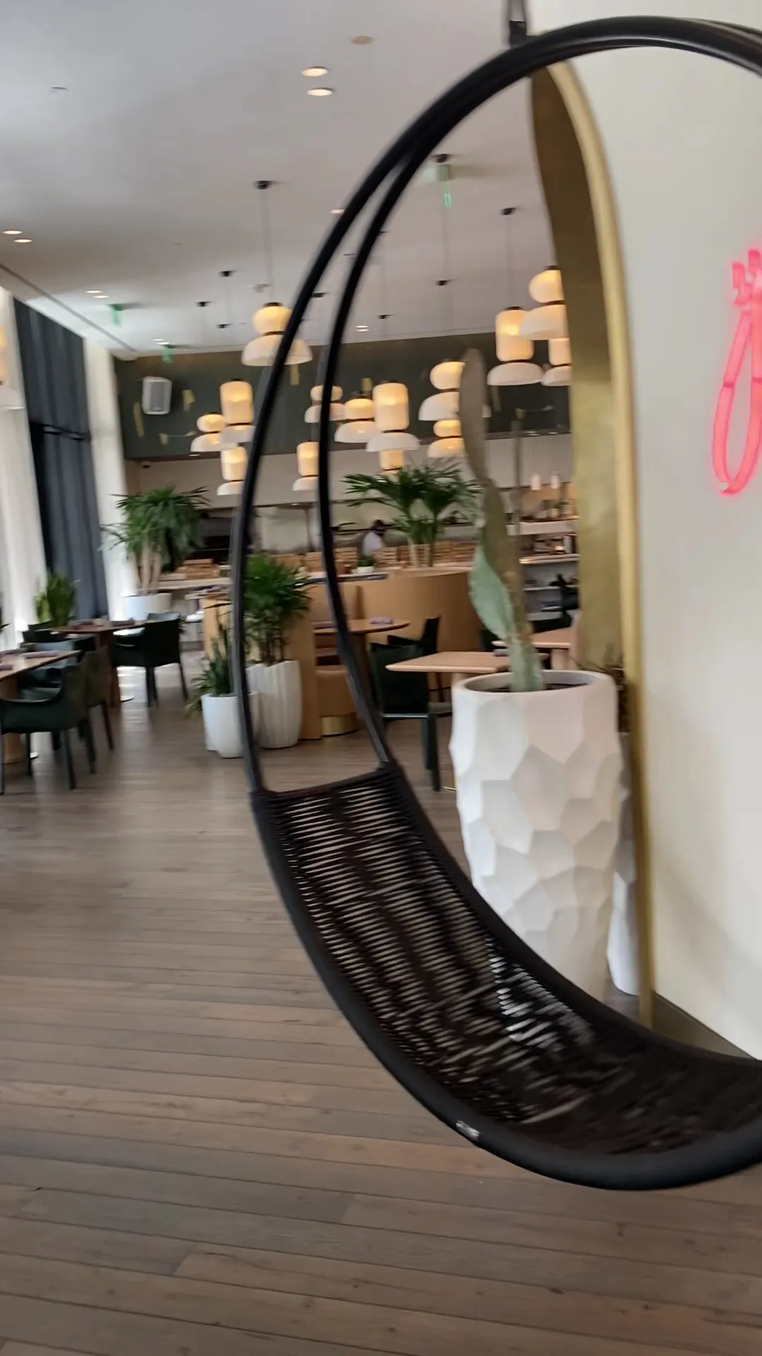 dining-restaurant