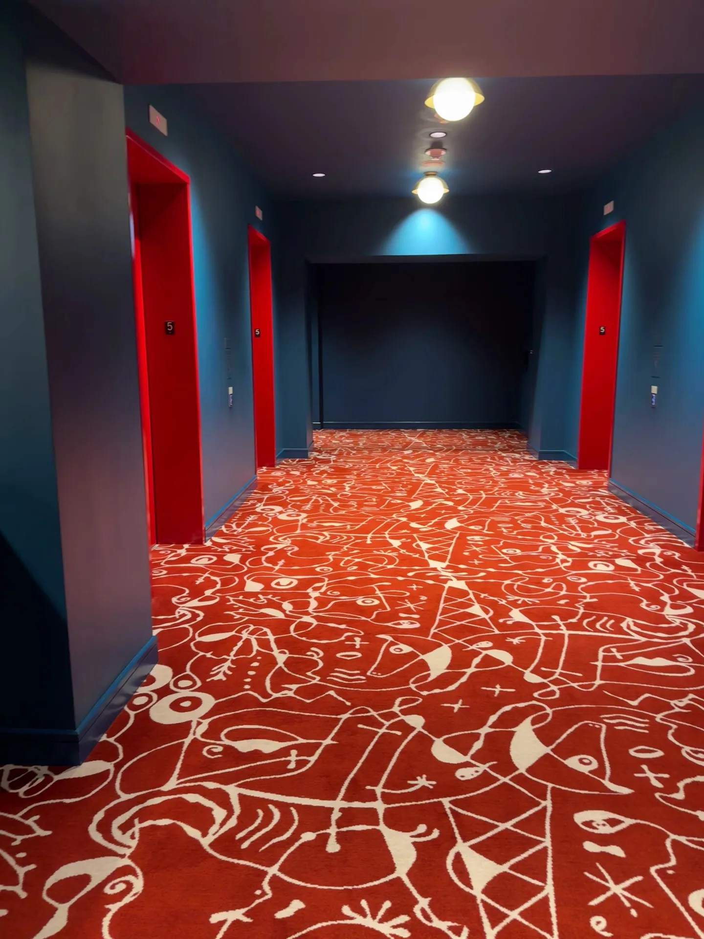 interior-corridor