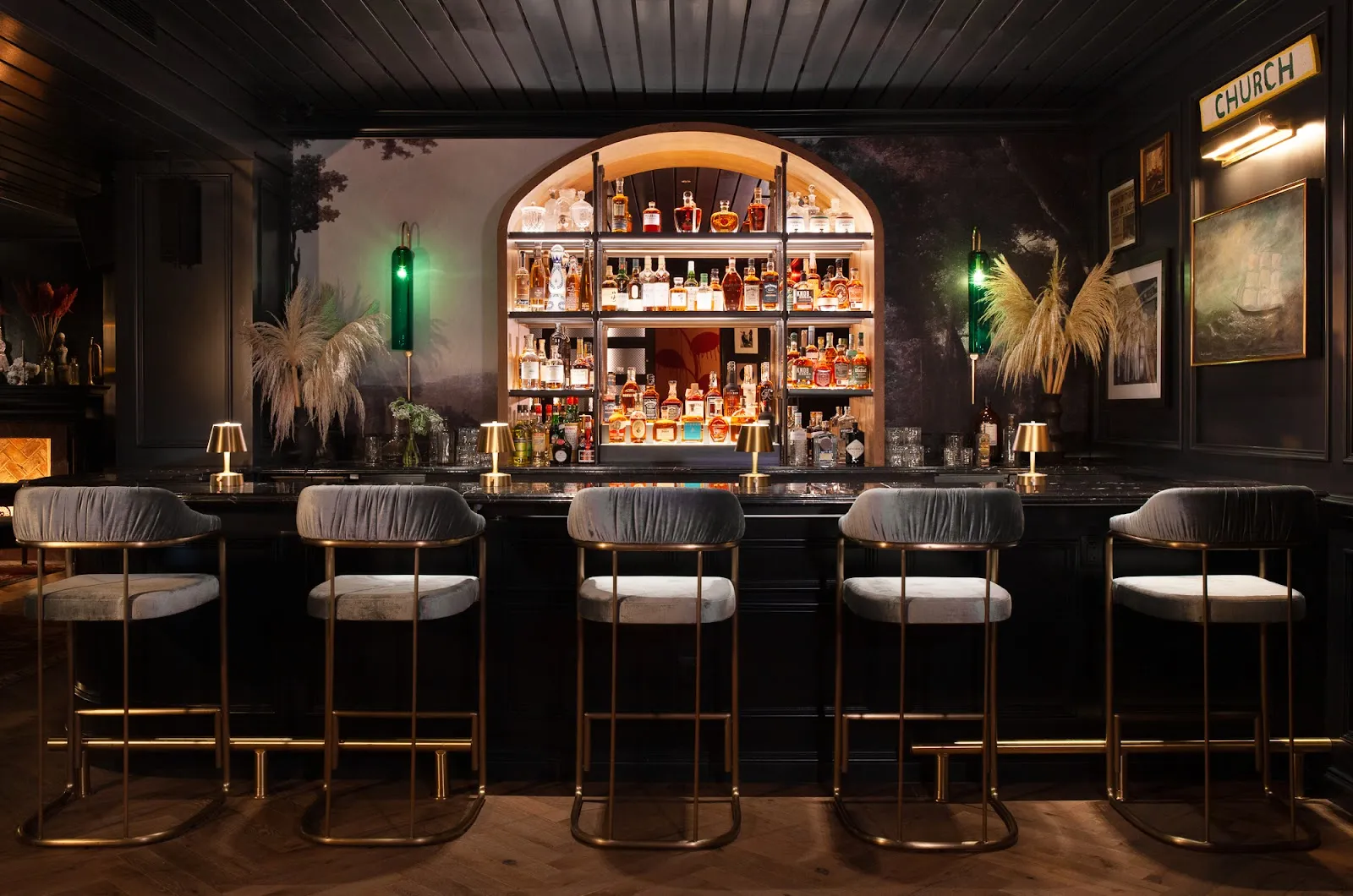 dining-bar