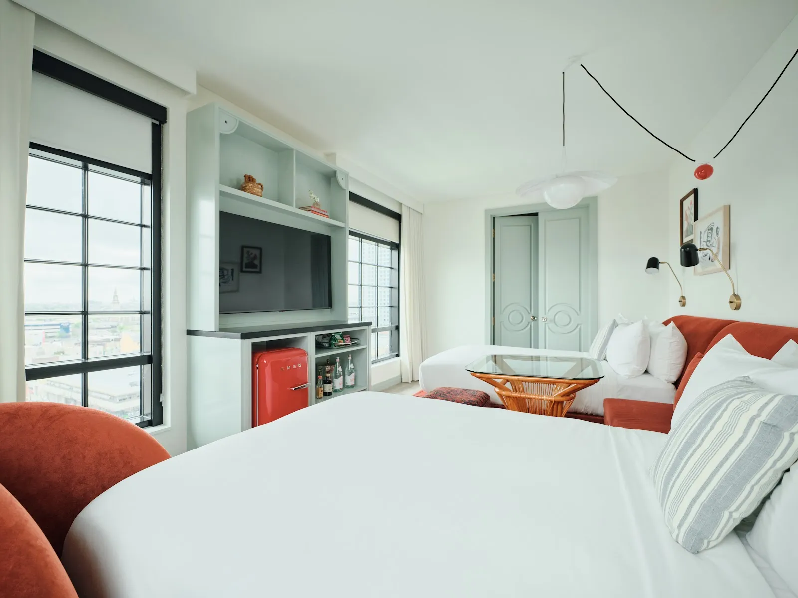 bedroom-doublebeds