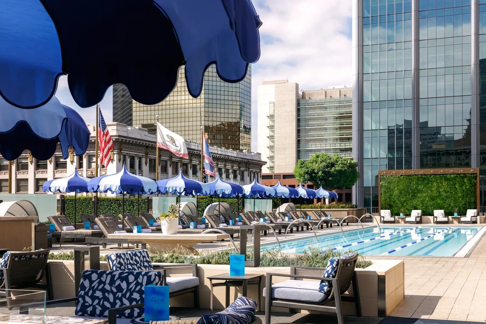 amenities-pool