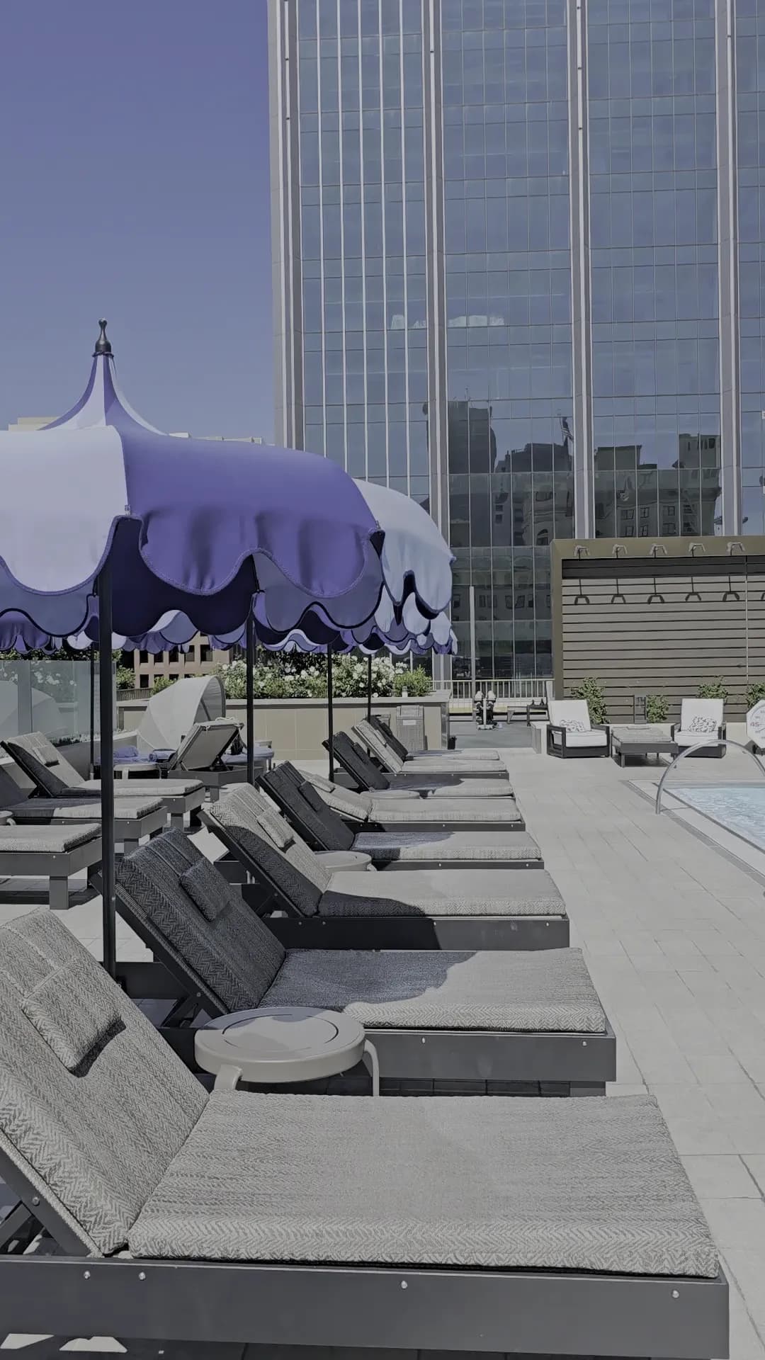 amenities-pooldeck