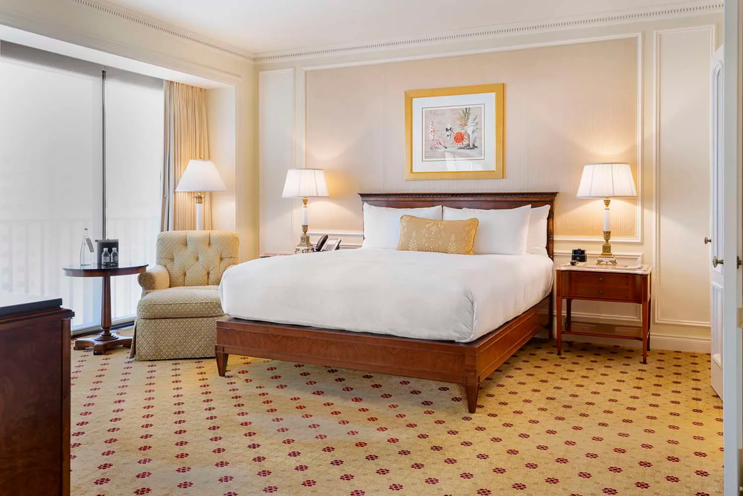 bedroom-kingbed-2